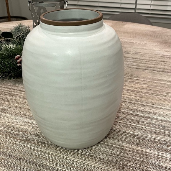 ❌SOLD❌New Set of Threshold Pottery-Vase and Pitcher-Vase - Picture 7 of 7